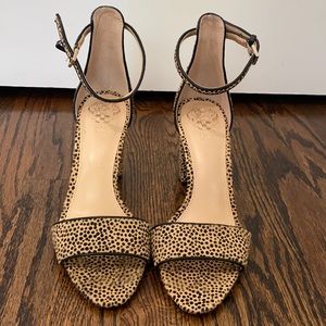 Vince Caputo leopard print heels - size 8